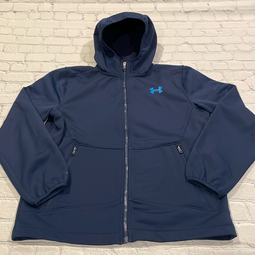 Under Armour storm hooded jacket. Fleece lined. Youth large. Soft shell outer